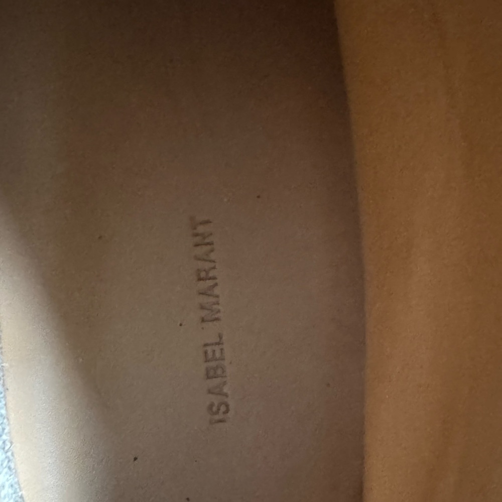 Cozy Brown Shearling Women's Boots - Picture 2 of 6